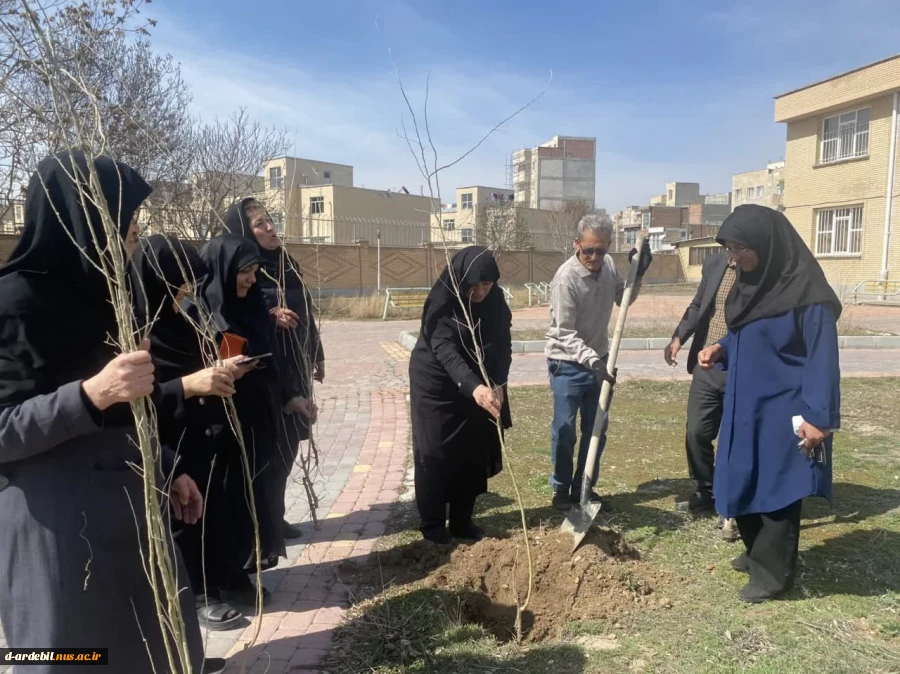 اجرای طرح کاشت درخت به مناسبت روز درختکاری در آموزشکده ملی مهارت دختران اردبیل 6