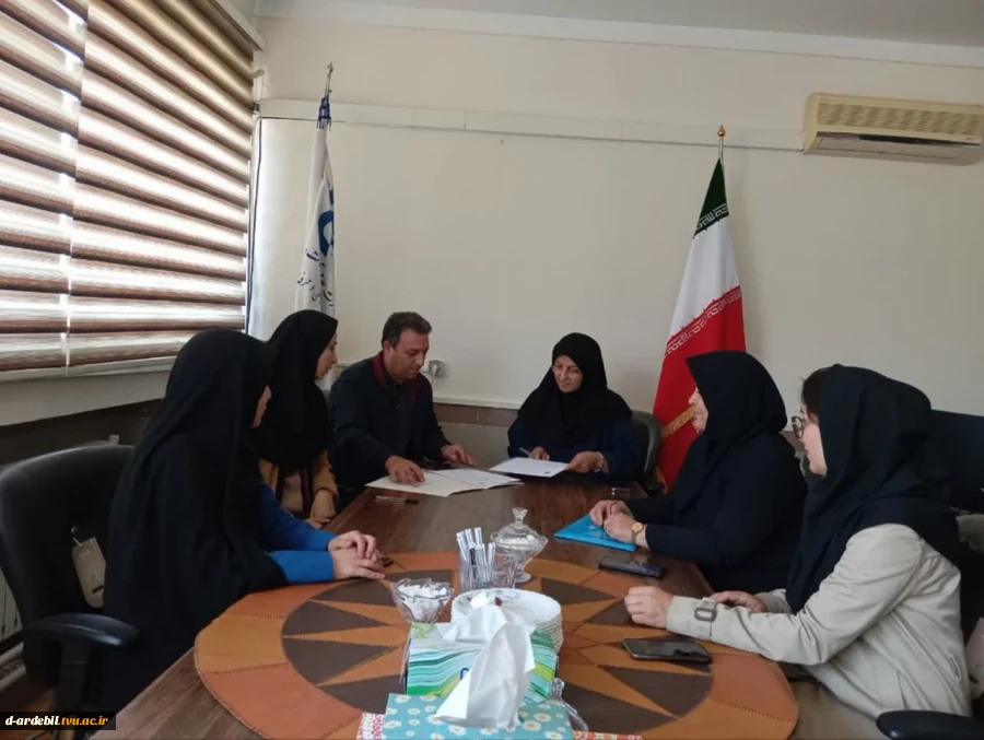 در روز چهارشنبه ۷ خردادماه، جلسه‌ای با محوریت بررسی راهکارهای توسعه ورزش همگانی و ارتقای فعالیت‌های مشترک در محل آموزشکده ملی مهارت دختران اردبیل برگزار شد. 2