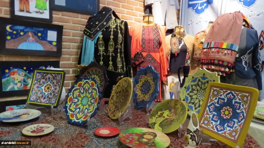 حضور دانشگاه ملی مهارت واحد استانی اردبیل در «اولین رویداد ملی توسعه اقتصاد خلاق محلی اردبیل» 14